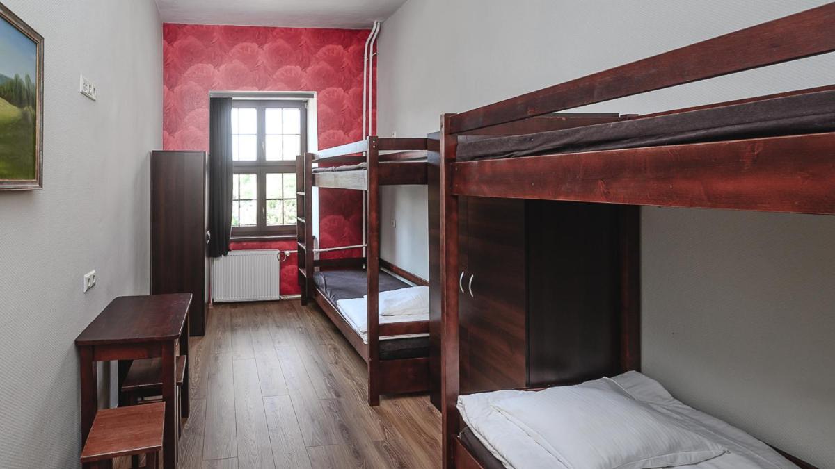 Moho E Hostel Вроцлав Екстер'єр фото