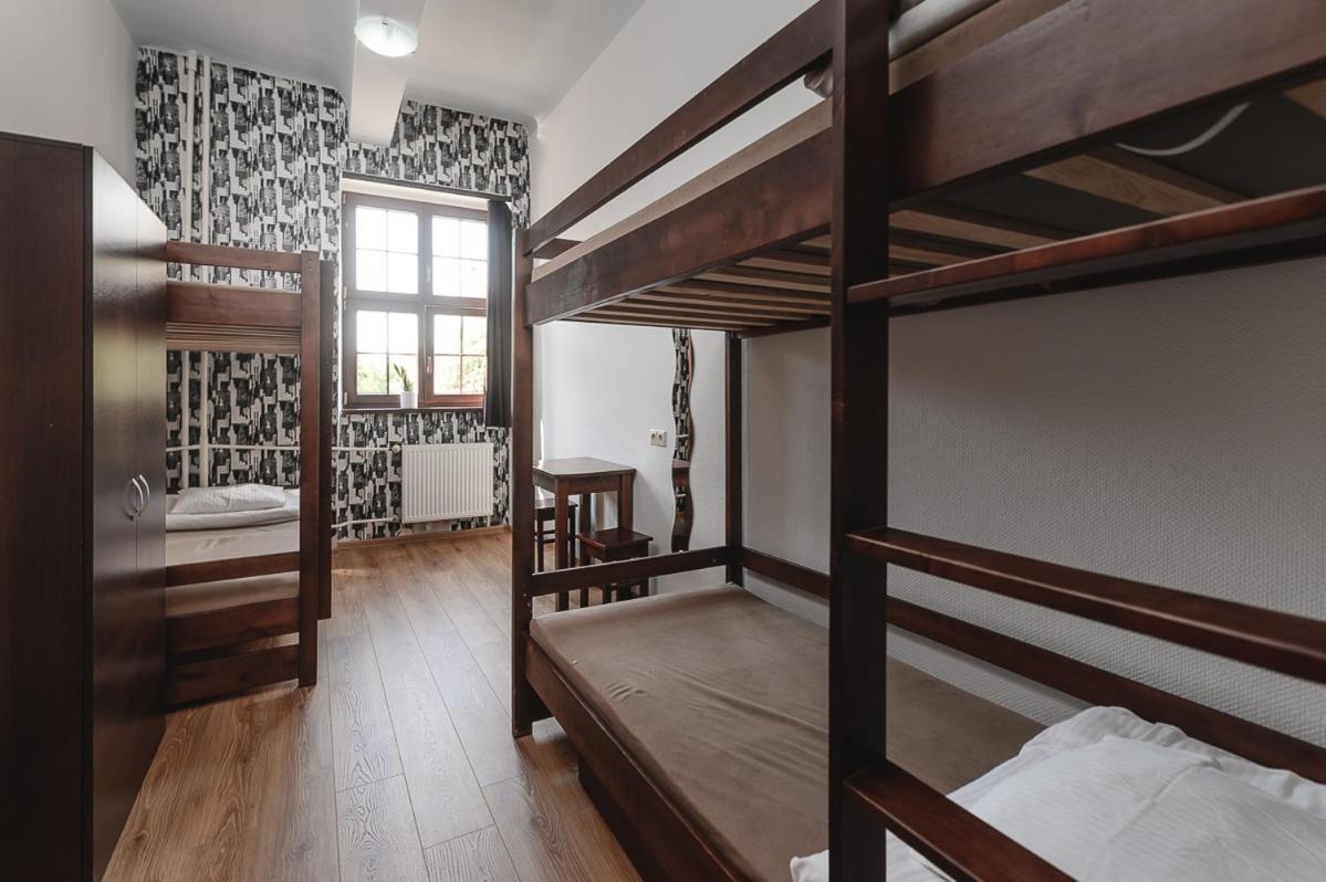 Moho E Hostel Вроцлав Екстер'єр фото