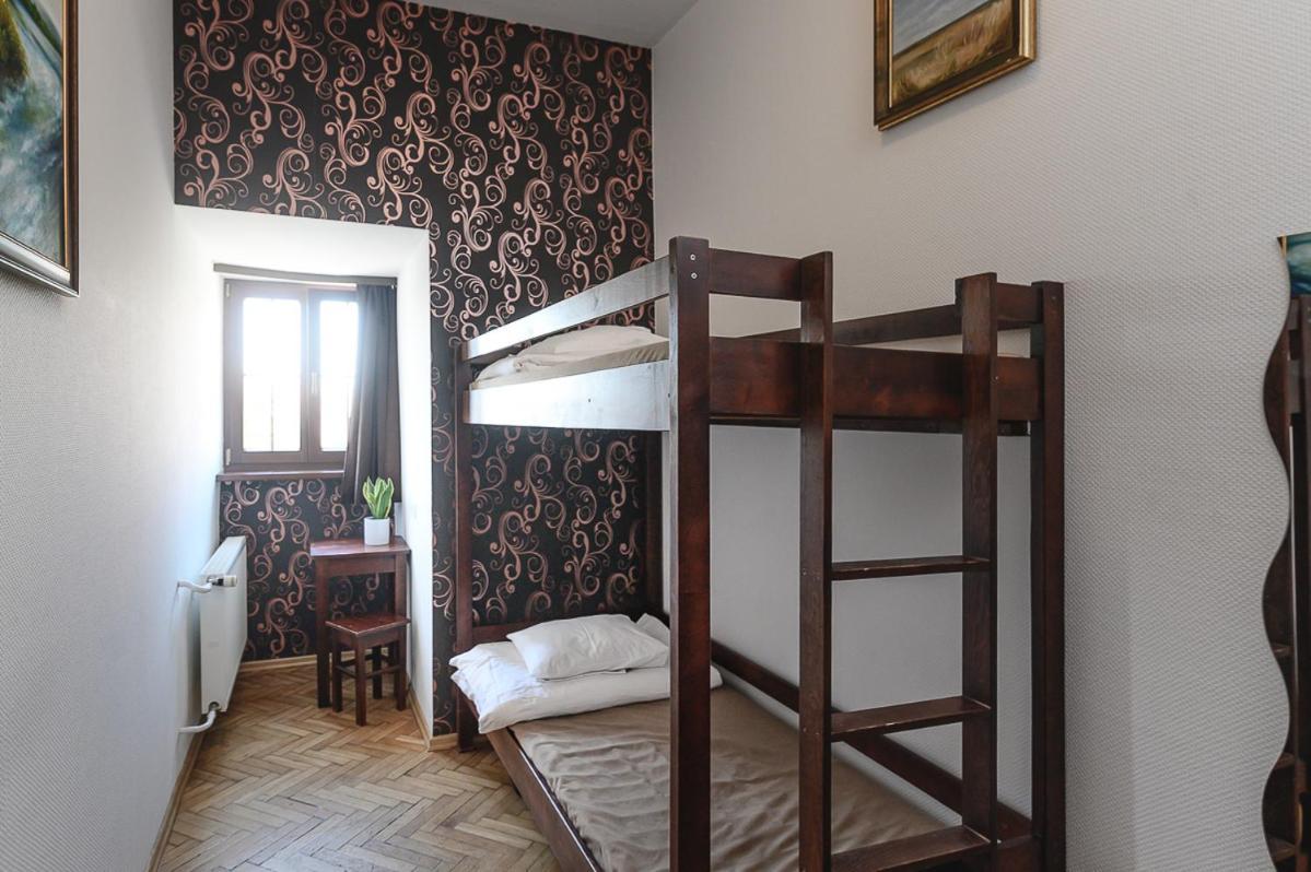 Moho E Hostel Вроцлав Екстер'єр фото